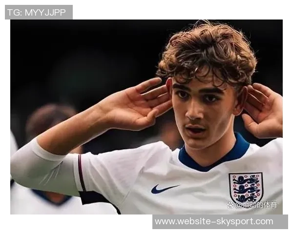 U19青年队挑战英格兰队精彩对决展现年轻球员潜力与激情