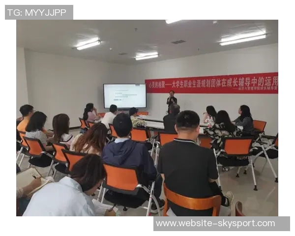 上海排球队战术解析：聚焦团队配合与攻防策略的深度探讨